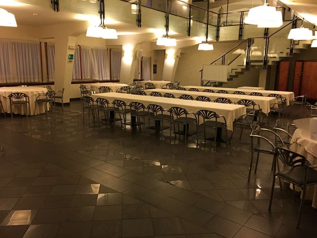 Grande Albergo Potenza Fasiliteter bilde